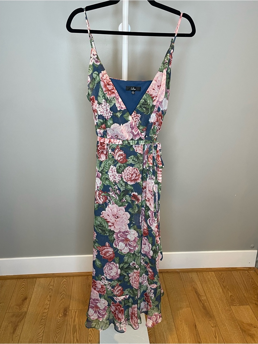 Lulus Floral Wrap Midi Dress (XL)